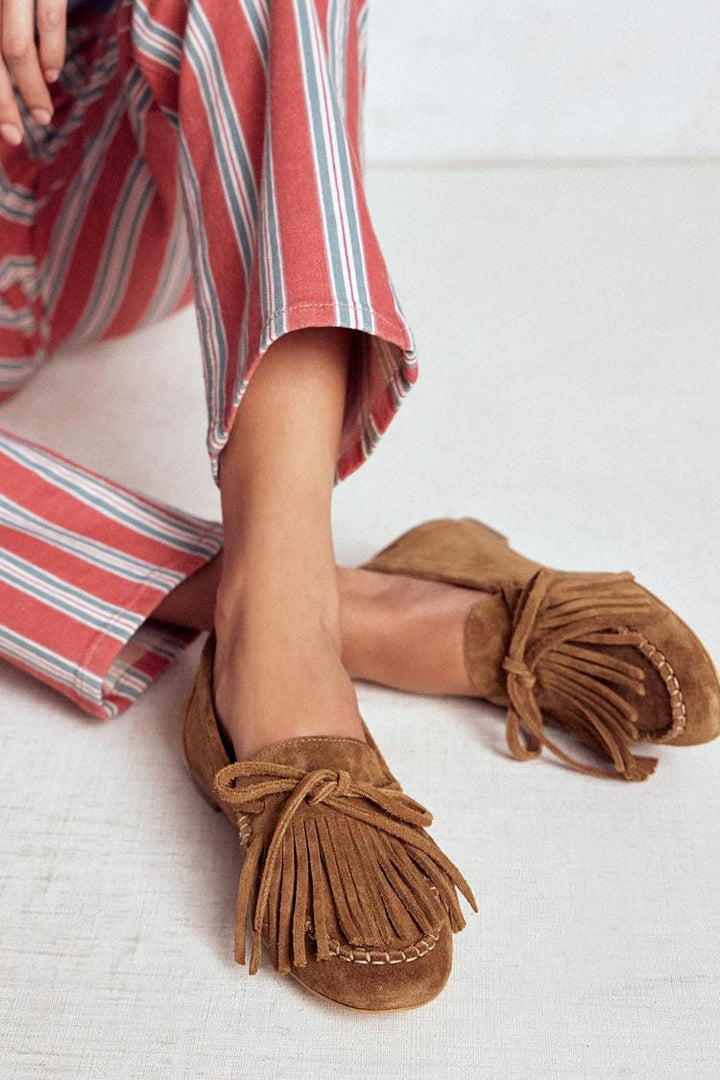 Mocassins Camel à bout rond unis avec franges