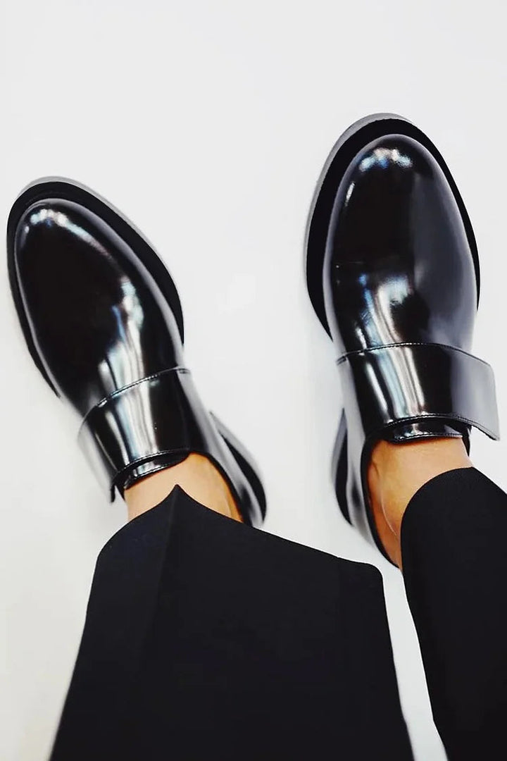 Ilona | Mocassins noirs vernis à bride