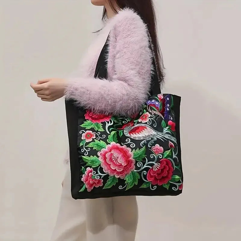 Yanis | Sac cabas brodé à motif floral, pratique et spacieux