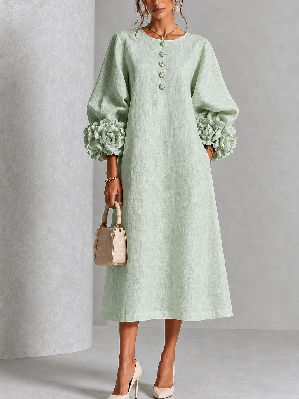 Clarisse | Robe midi à manches bouffantes et boutons fleuris