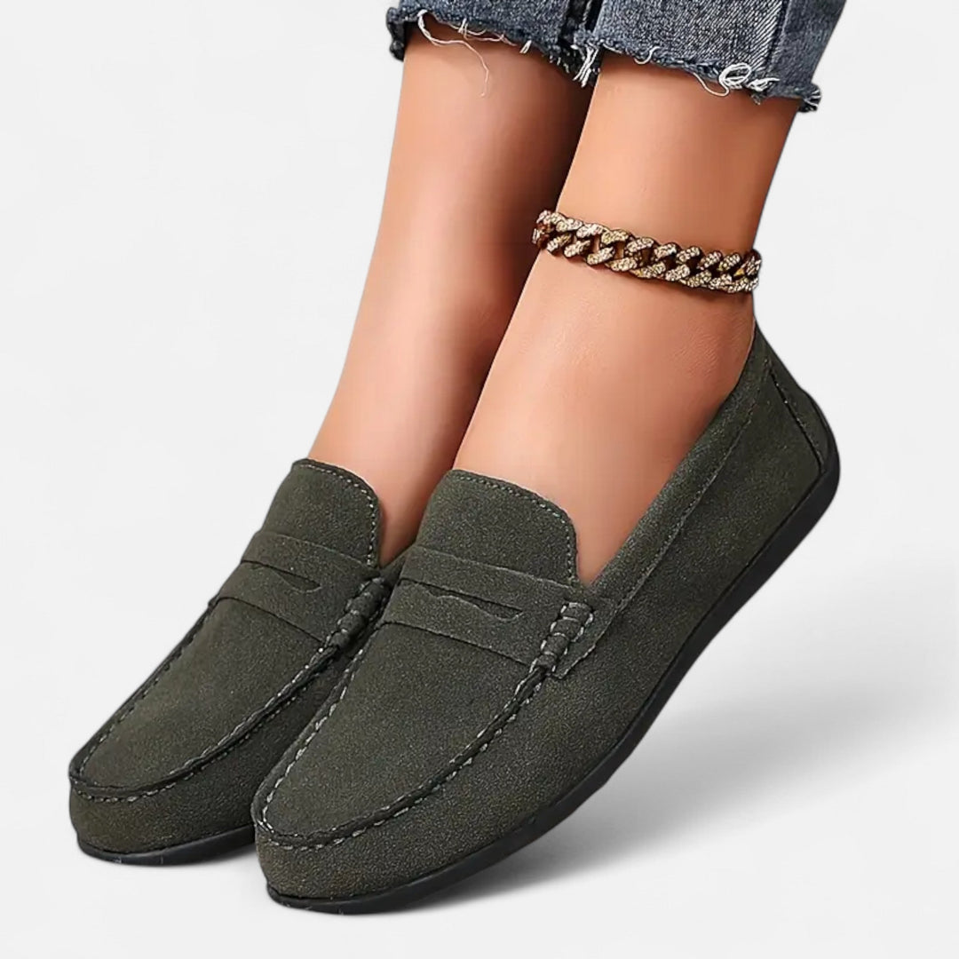 Women’s Classic Flat Shoes