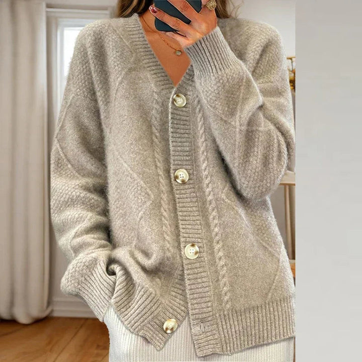 Laurine | Cardigan en maille torsadée à col V