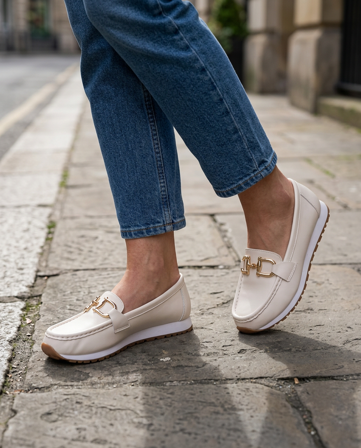 Muriel | Mocassins confort à mors doré et semelle blanche