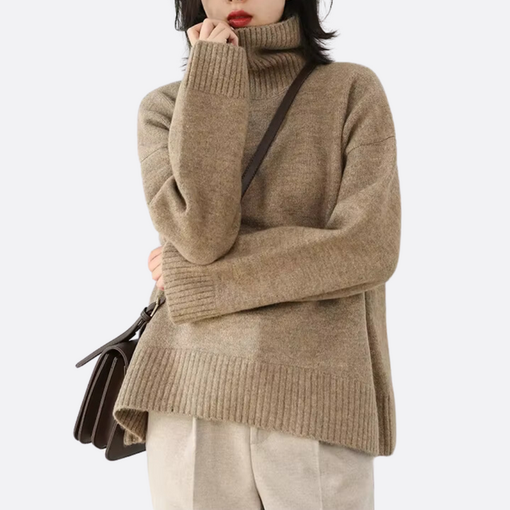 Mathurine | Pull ample à haut col roulé