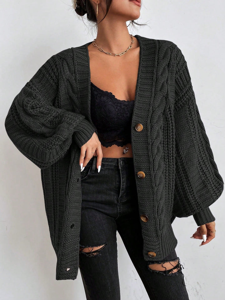 Morgane | Cardigan oversize en maille torsadée